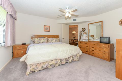 Condominium in Stuart FL 841 South River Drive Dr 20.jpg