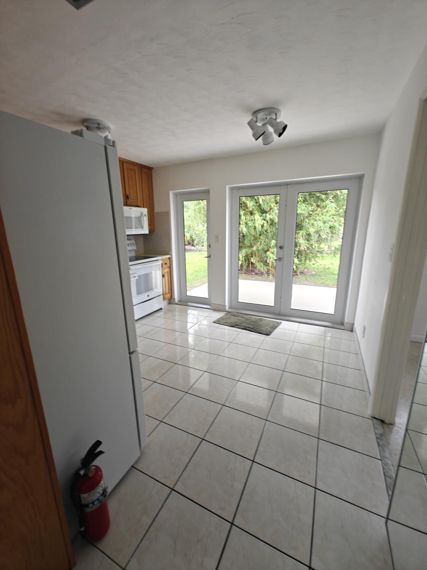 BREEZE HAVEN NO 2 - Residential