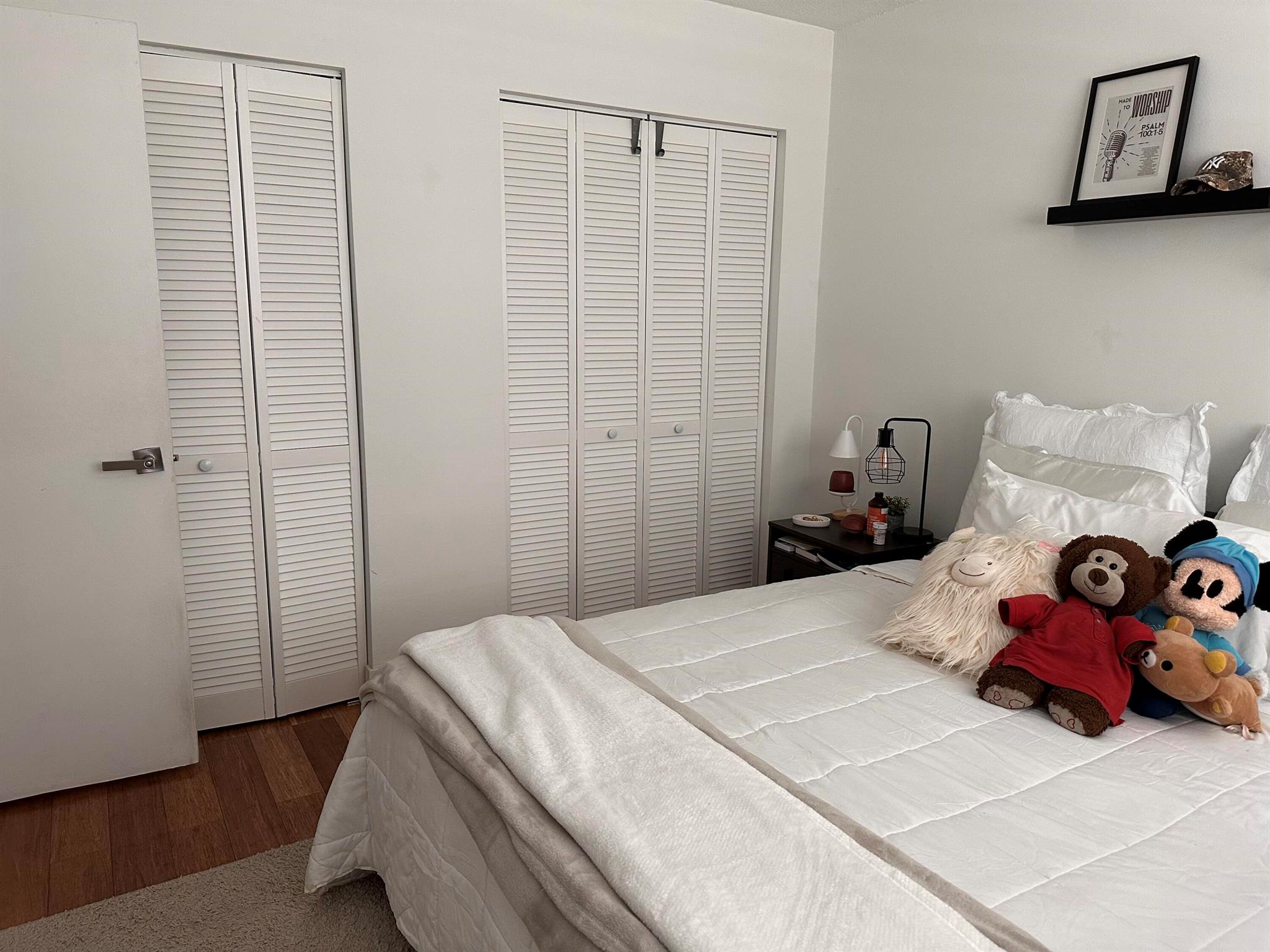 LAGO DEL REY CONDO - Residential