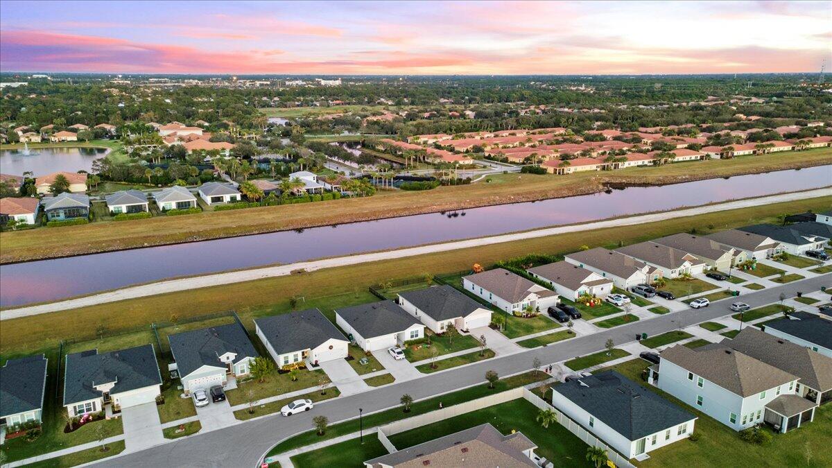 Crosstown Commons - Residential