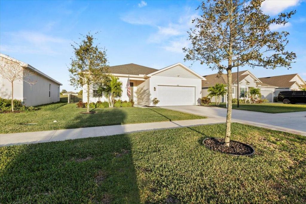 Photo of 10645 SW Vasari Way, Port Saint Lucie, FL 34987 (MLS # R11148542)