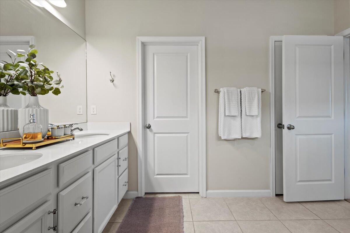 Crosstown Commons - Residential