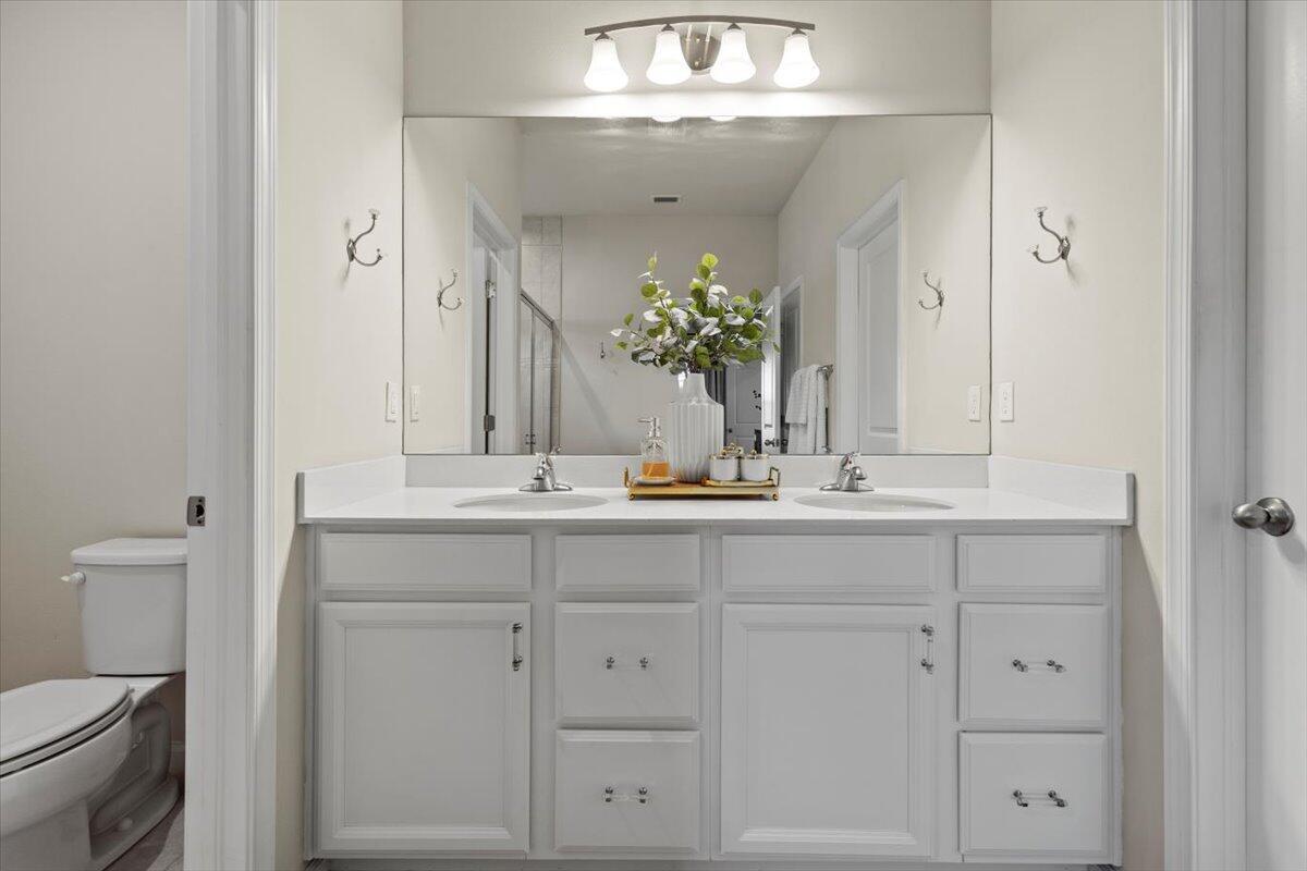 Crosstown Commons - Residential