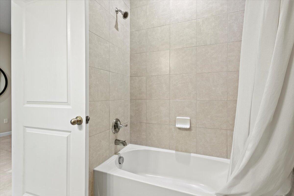 Crosstown Commons - Residential