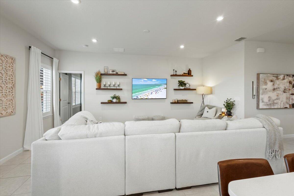 Crosstown Commons - Residential