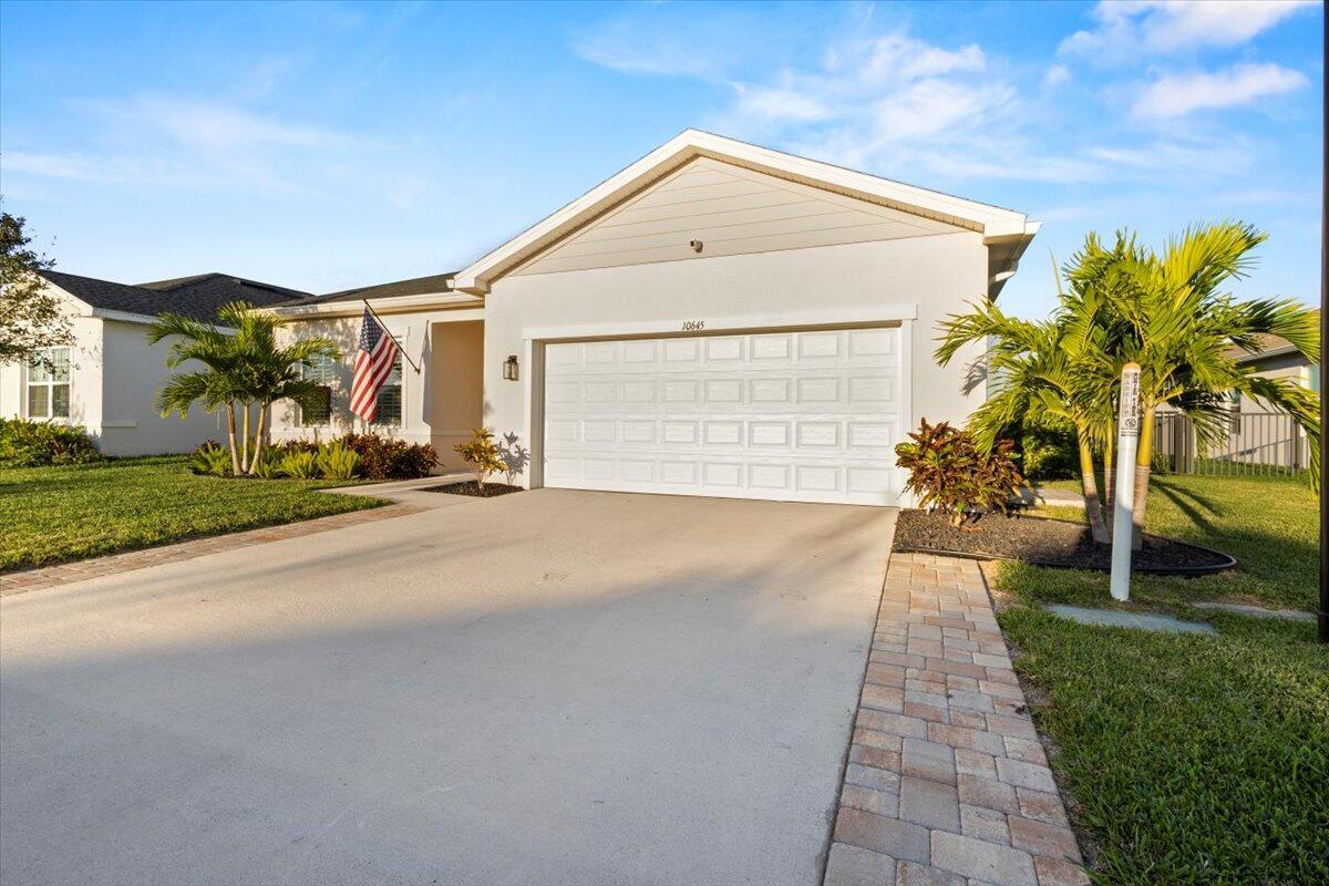 Crosstown Commons - Residential