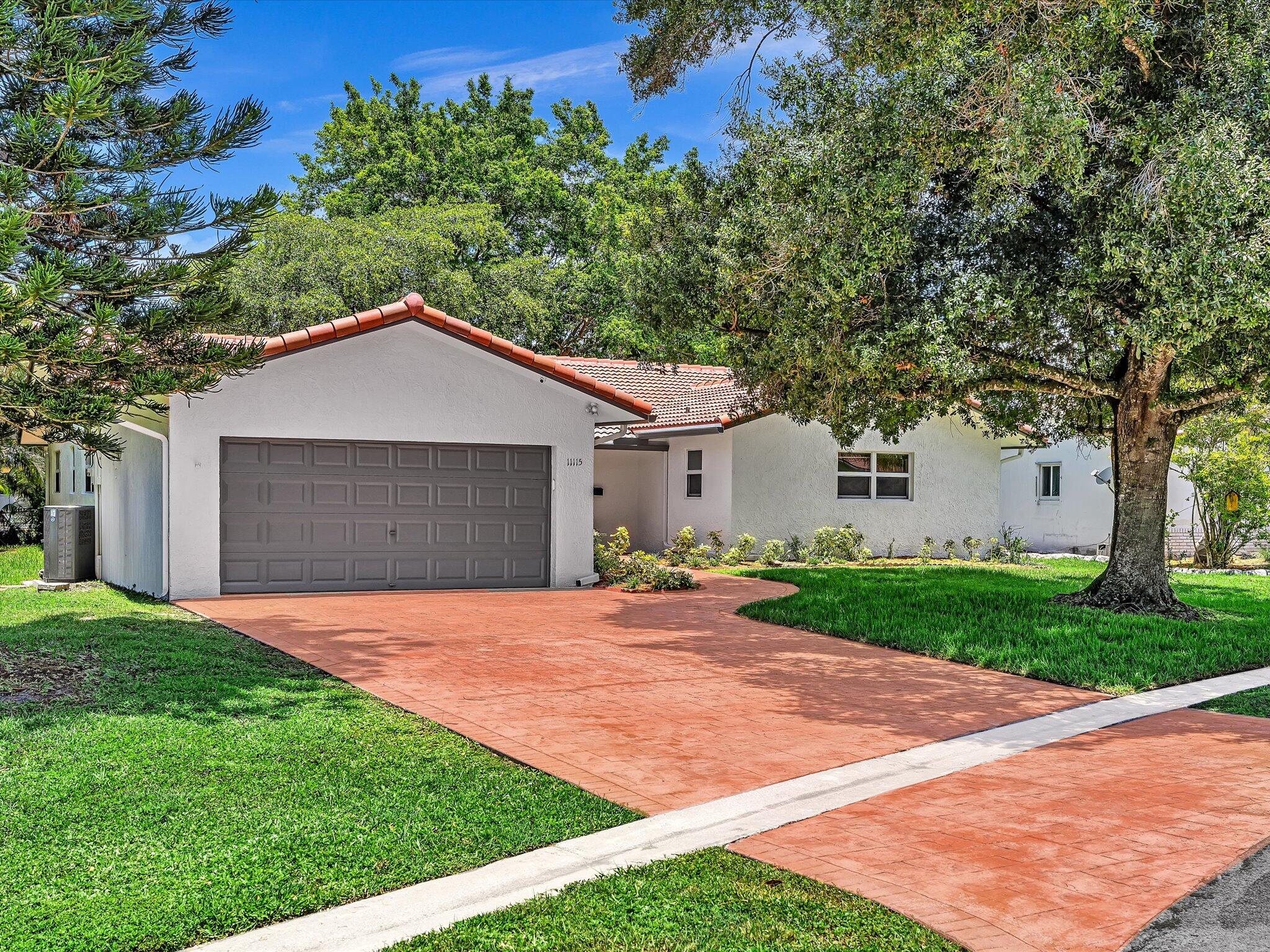11115 NW 37th Street