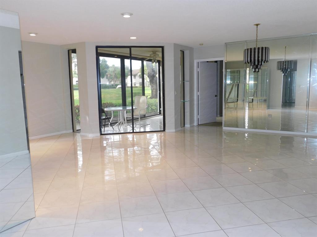 PLATINA / LUCENTE VILLAGE - Residential