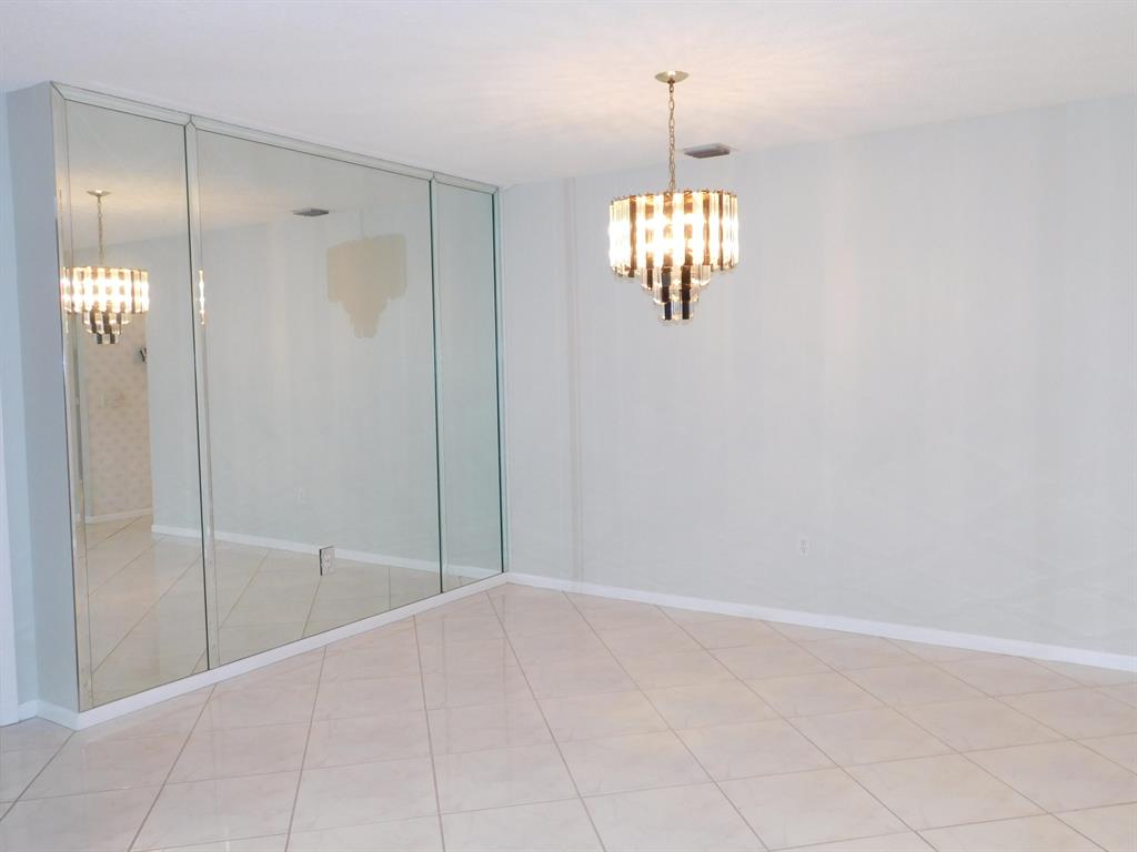 PLATINA / LUCENTE VILLAGE - Residential