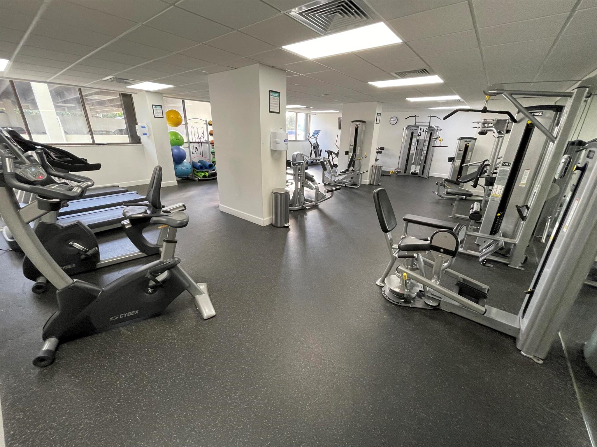 PALM BEACH HOUSE CONDO - Residential Lease