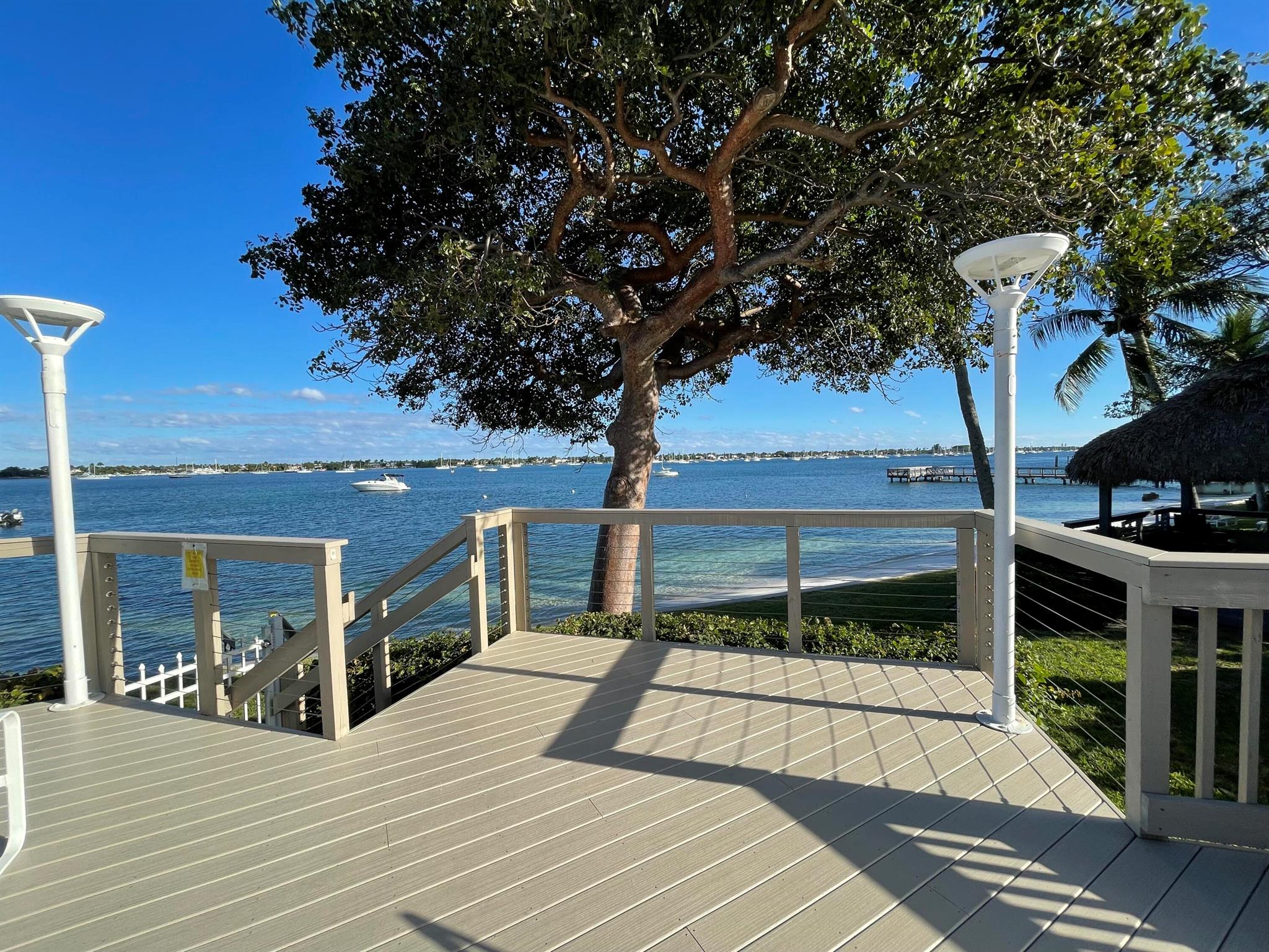 PALM BEACH HOUSE CONDO - Residential Lease