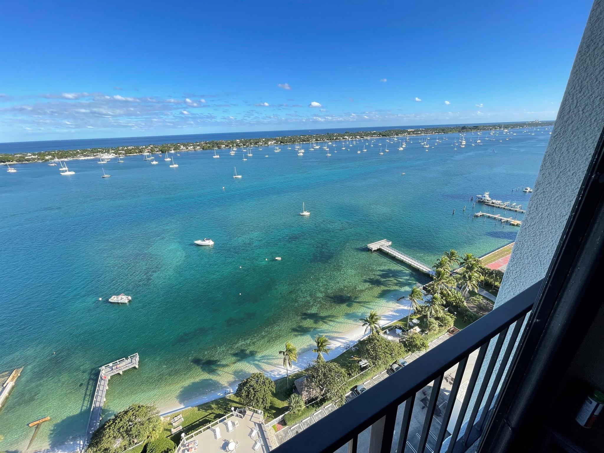 PALM BEACH HOUSE CONDO - Residential Lease