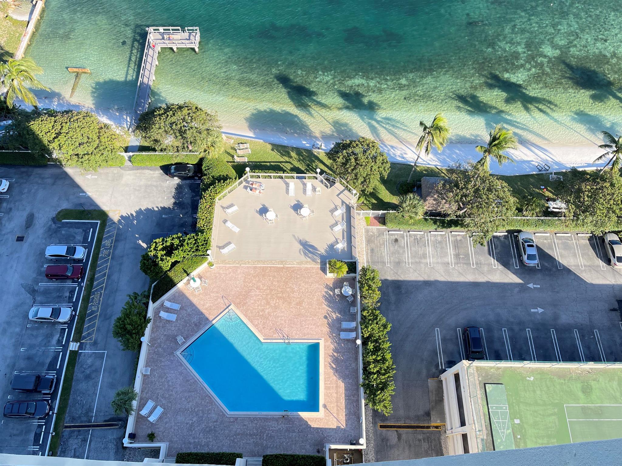 PALM BEACH HOUSE CONDO - Residential Lease