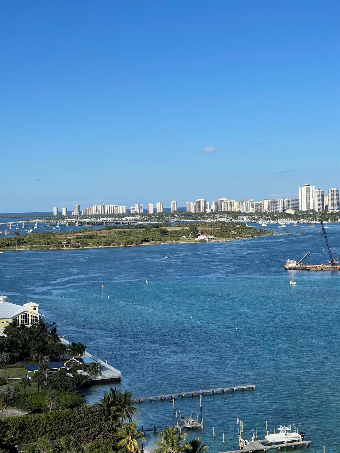 PALM BEACH HOUSE CONDO - Residential Lease