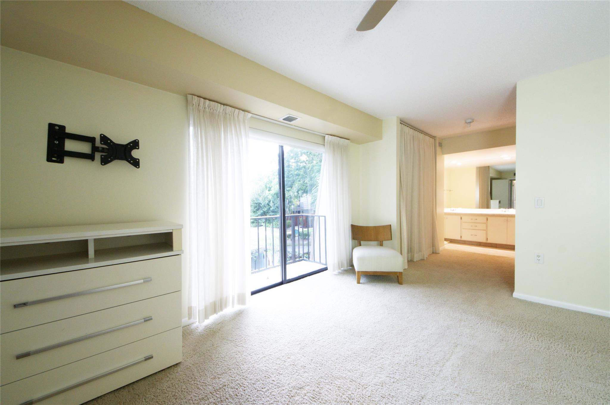 Embassy Park Condo - Residential Lease