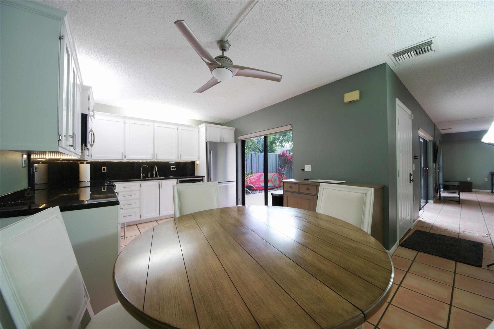 Embassy Park Condo - Residential Lease