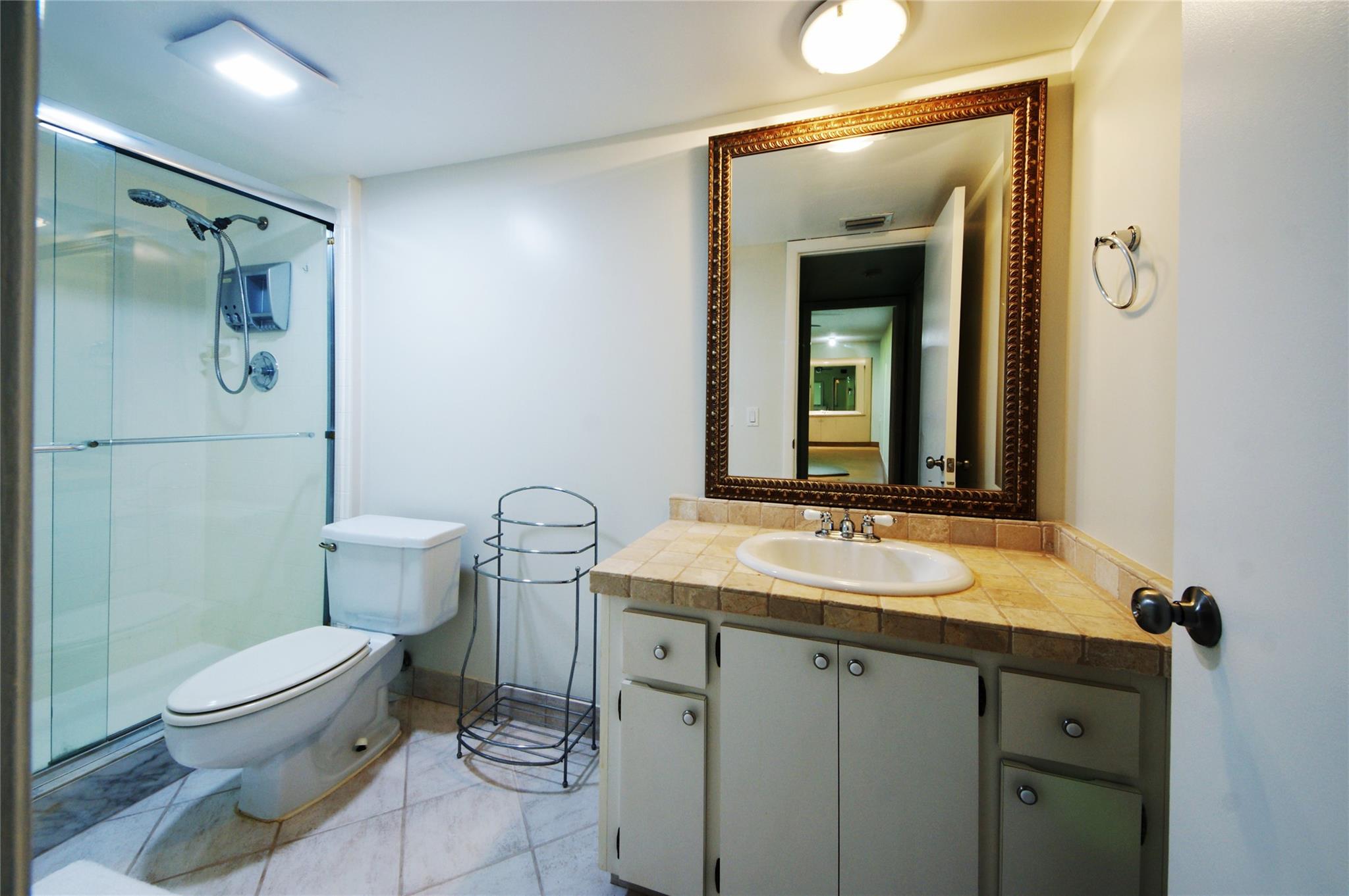 Embassy Park Condo - Residential Lease