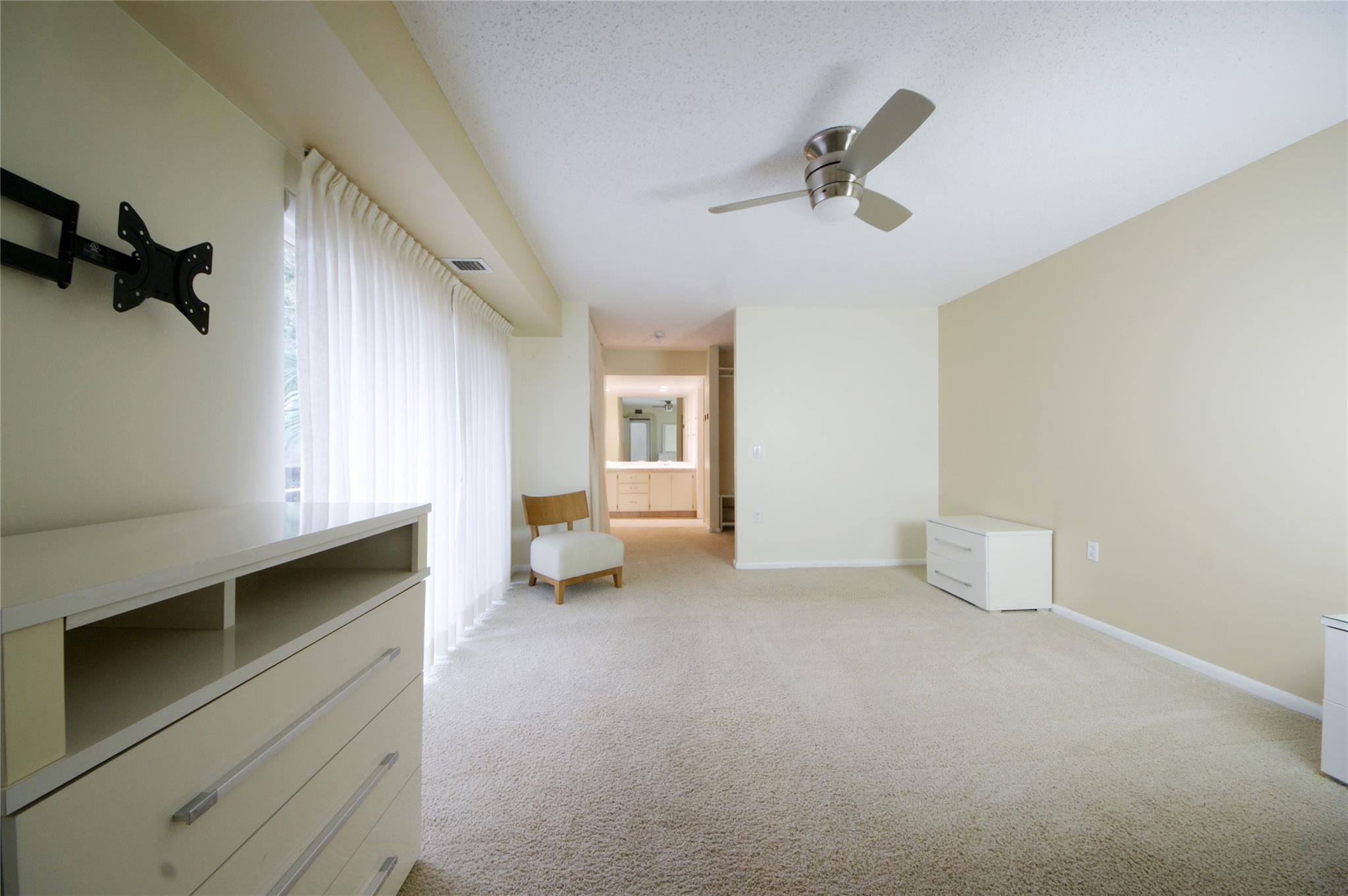 Embassy Park Condo - Residential Lease