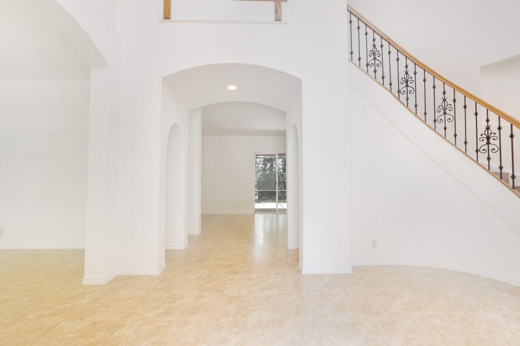 Photo of 133 Sedona Way, Palm Beach Gardens, FL 33418 (MLS # R11036003)