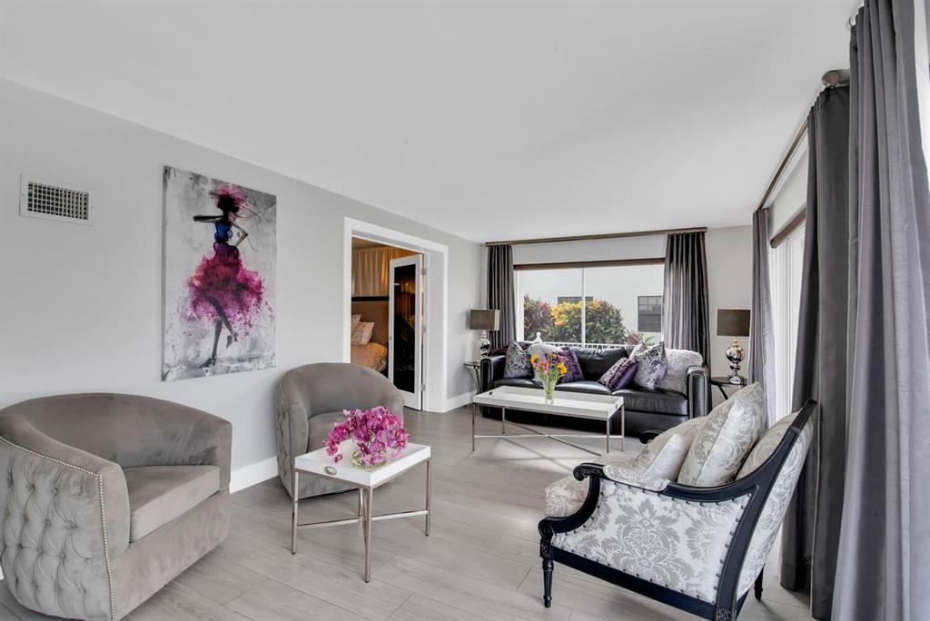 BEL LIDO MANOR - Residential