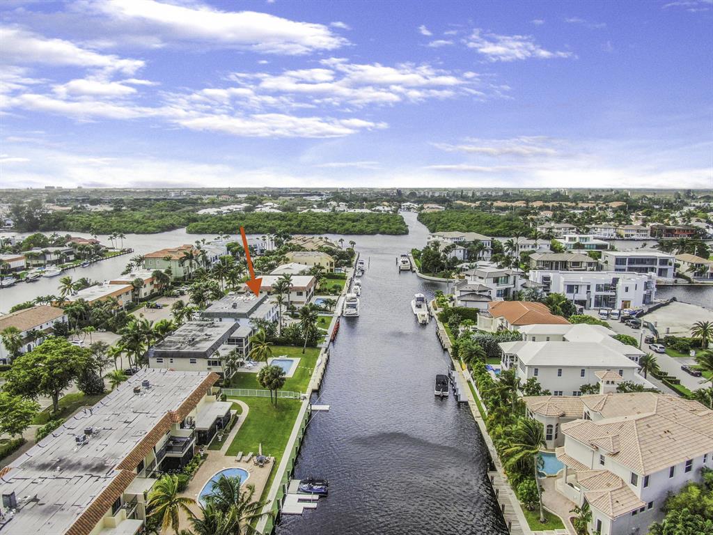 BEL LIDO MANOR - Residential