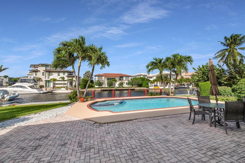 BEL LIDO MANOR - Residential