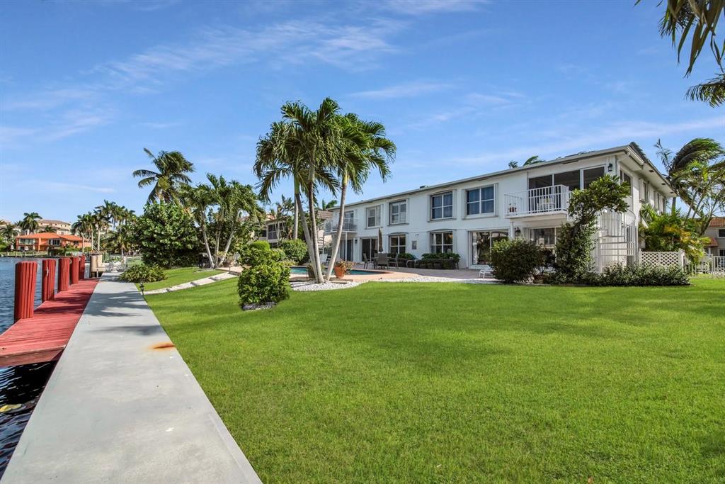 BEL LIDO MANOR - Residential