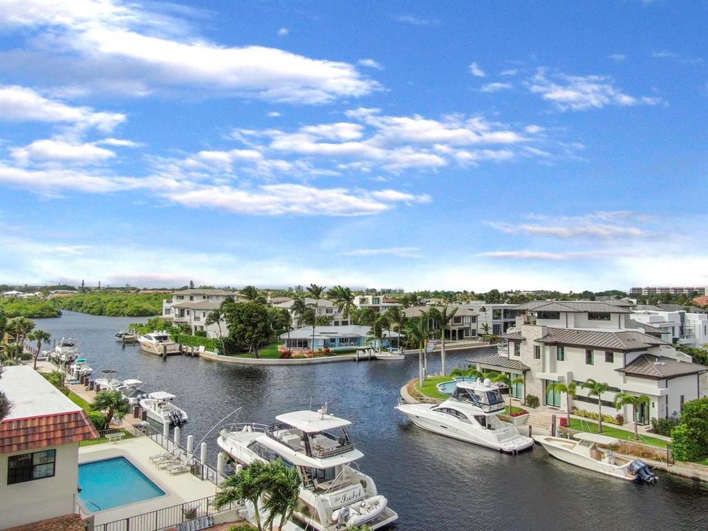 BEL LIDO MANOR - Residential