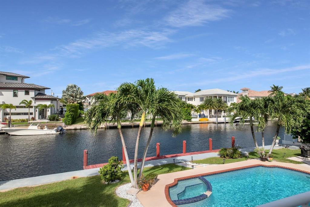 BEL LIDO MANOR - Residential