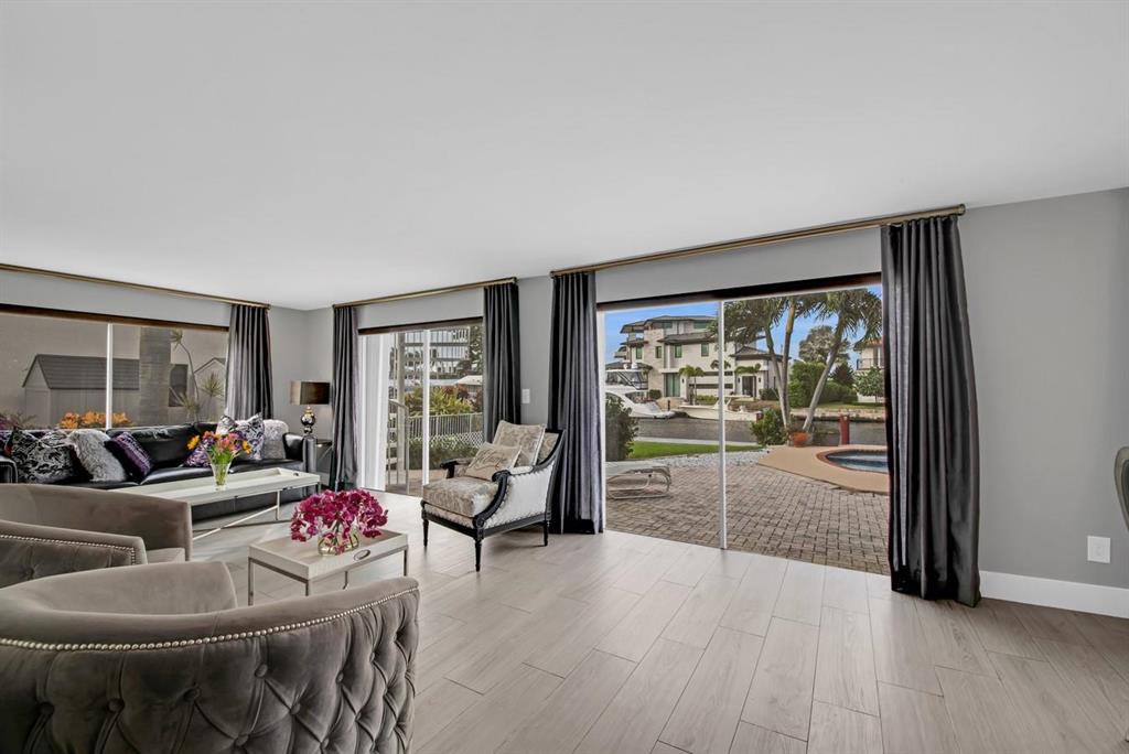 BEL LIDO MANOR - Residential