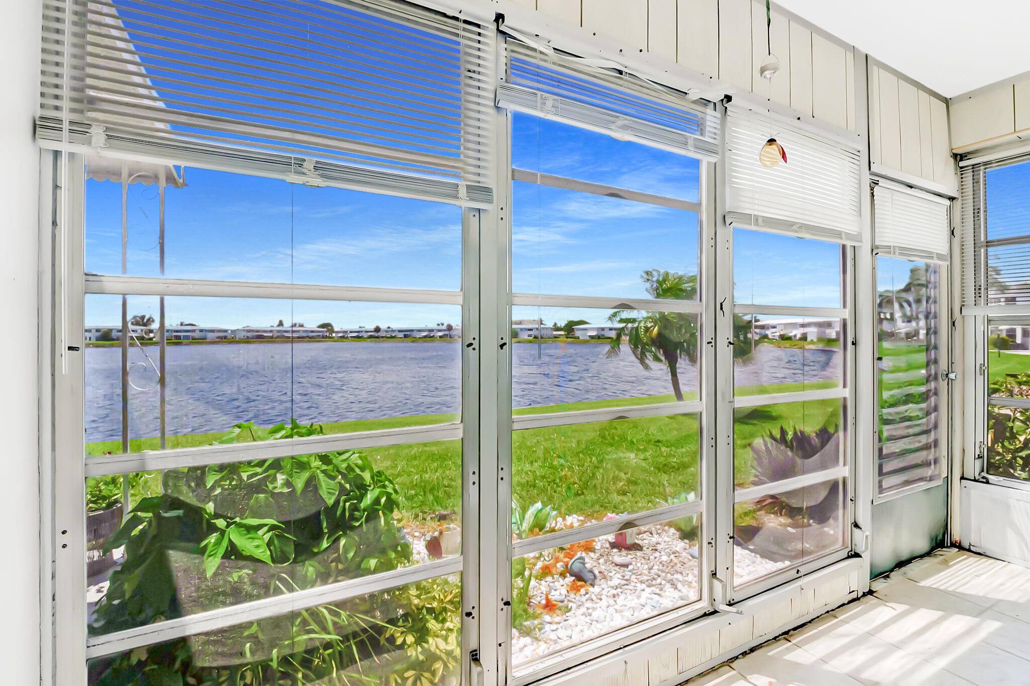 View photos, virtual tours, details... 1112 Lake Terrace 111