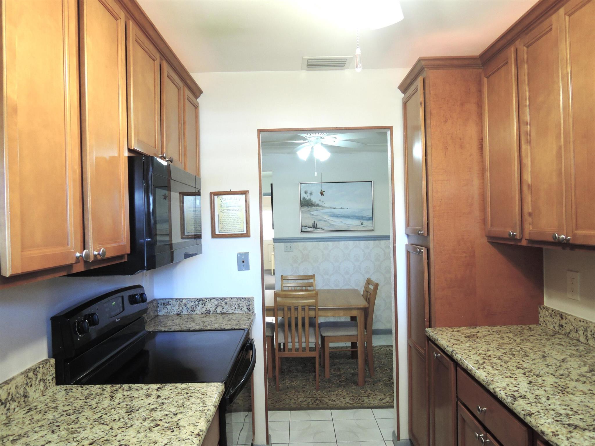 Fort Pierce, Florida 34982, United States, 2 Bedrooms Bedrooms, ,2 BathroomsBathrooms,Residential,Active,209582