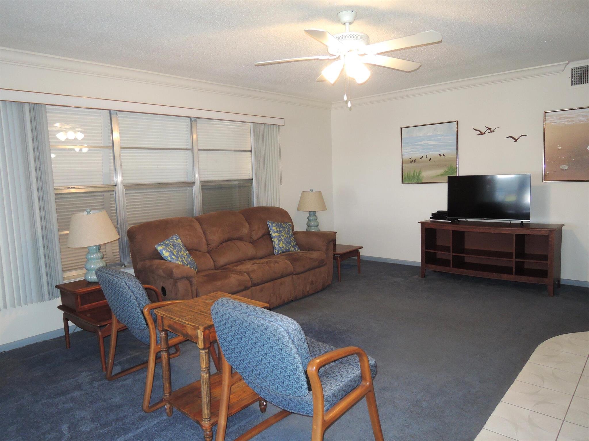 Fort Pierce, Florida 34982, United States, 2 Bedrooms Bedrooms, ,2 BathroomsBathrooms,Residential,Active,209582