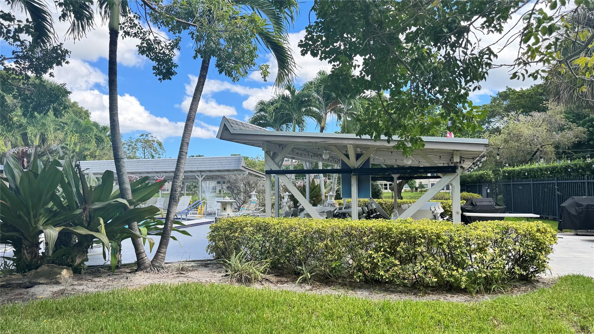 DOGWOOD GARDENS CONDO - Residential