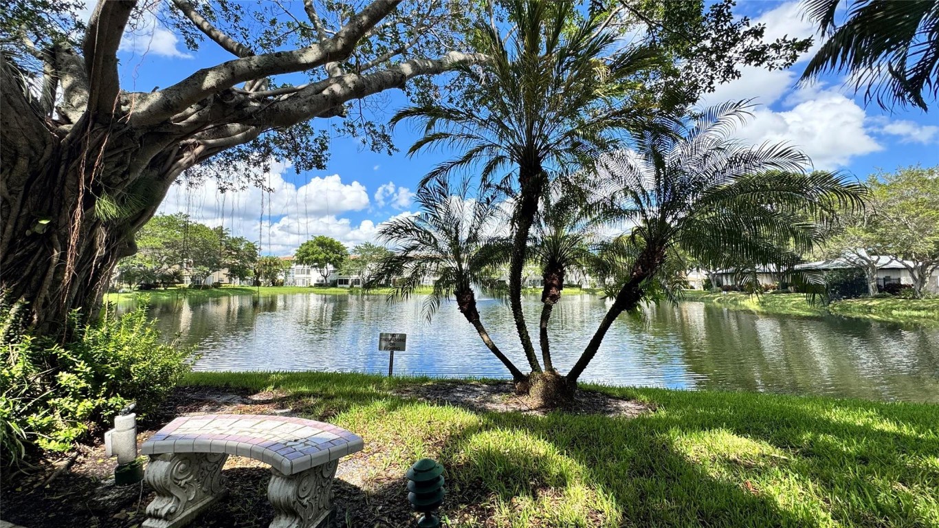 HAWAIIAN GARDENS IV - Residential