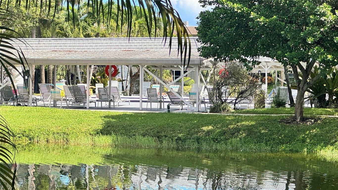 HAWAIIAN GARDENS IV - Residential