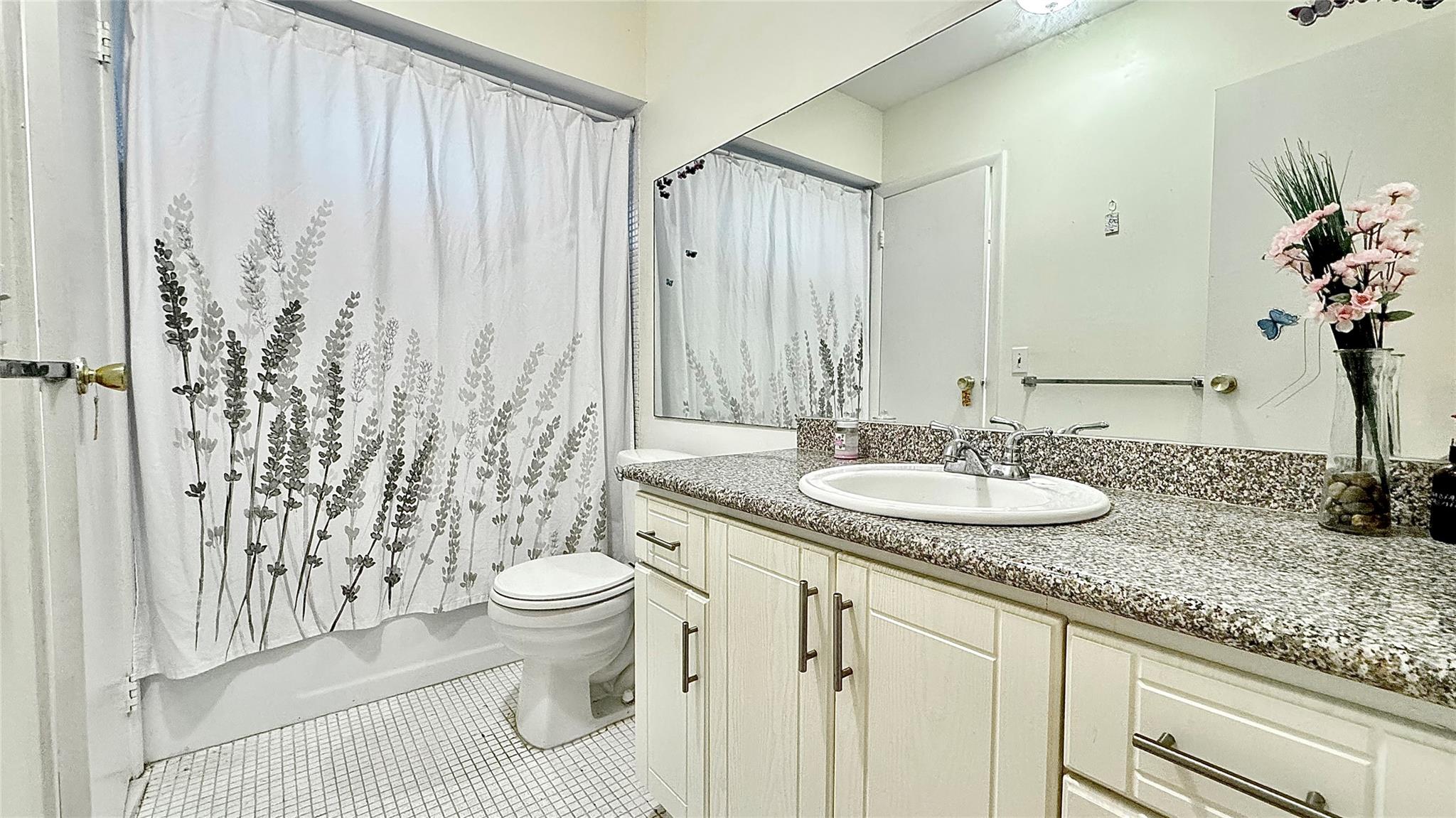 DOGWOOD GARDENS CONDO - Residential