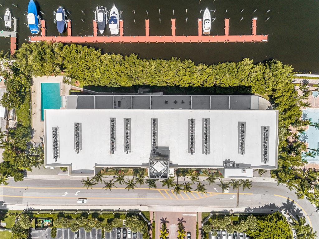 GOLDEN BAY CLUB CONDO - Residential