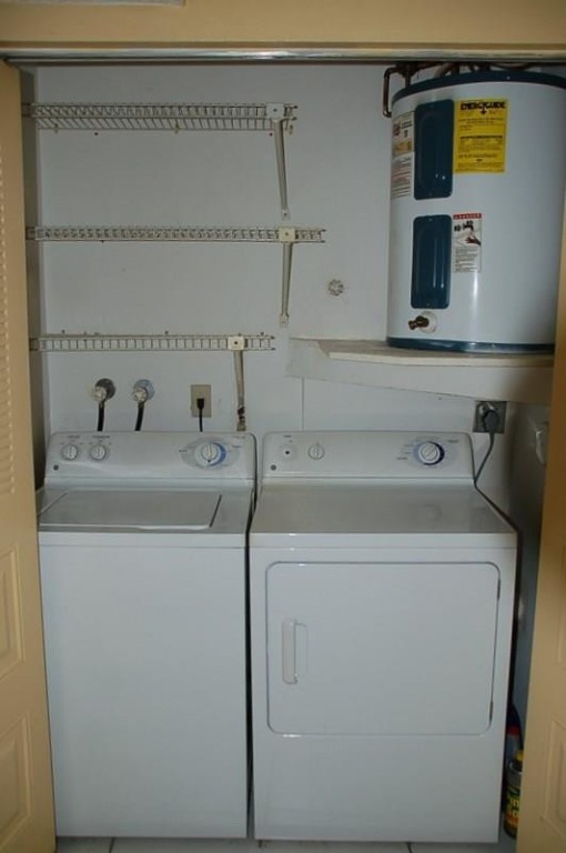 Quatraine at Jacaranda - Residential