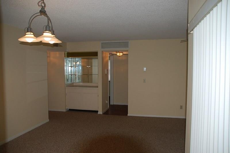 Quatraine at Jacaranda - Residential