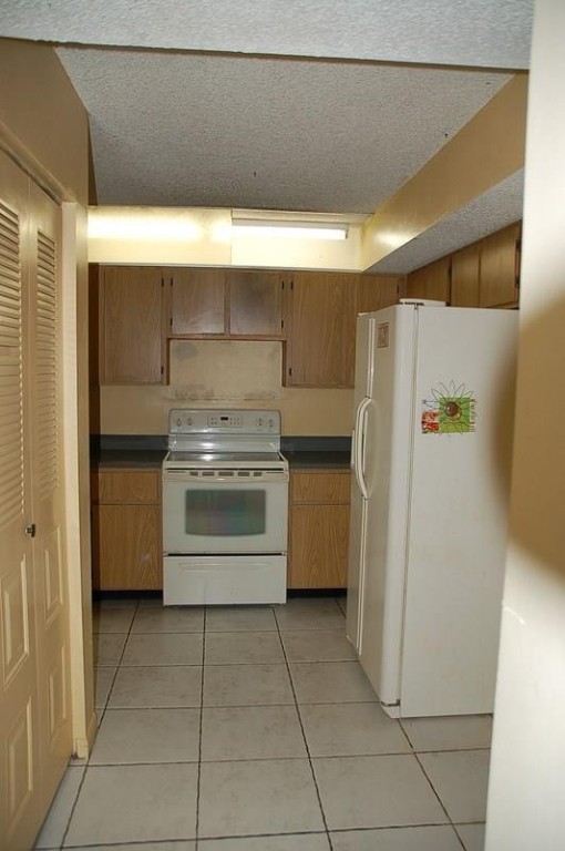 Quatraine at Jacaranda - Residential