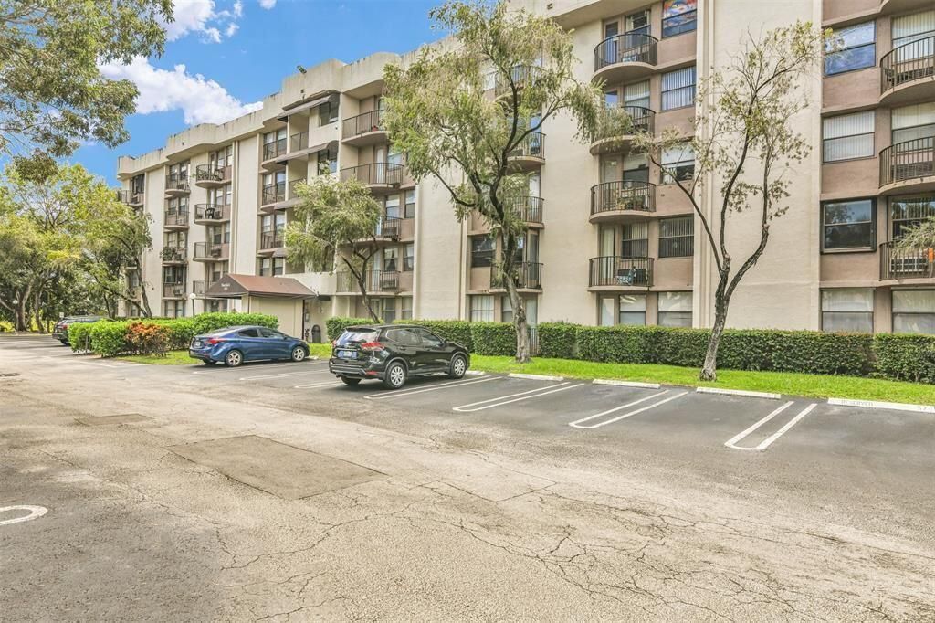 Photo of 2501 Riverside Drive #206-a, Coral Springs, FL 33065 (MLS # B26034858)