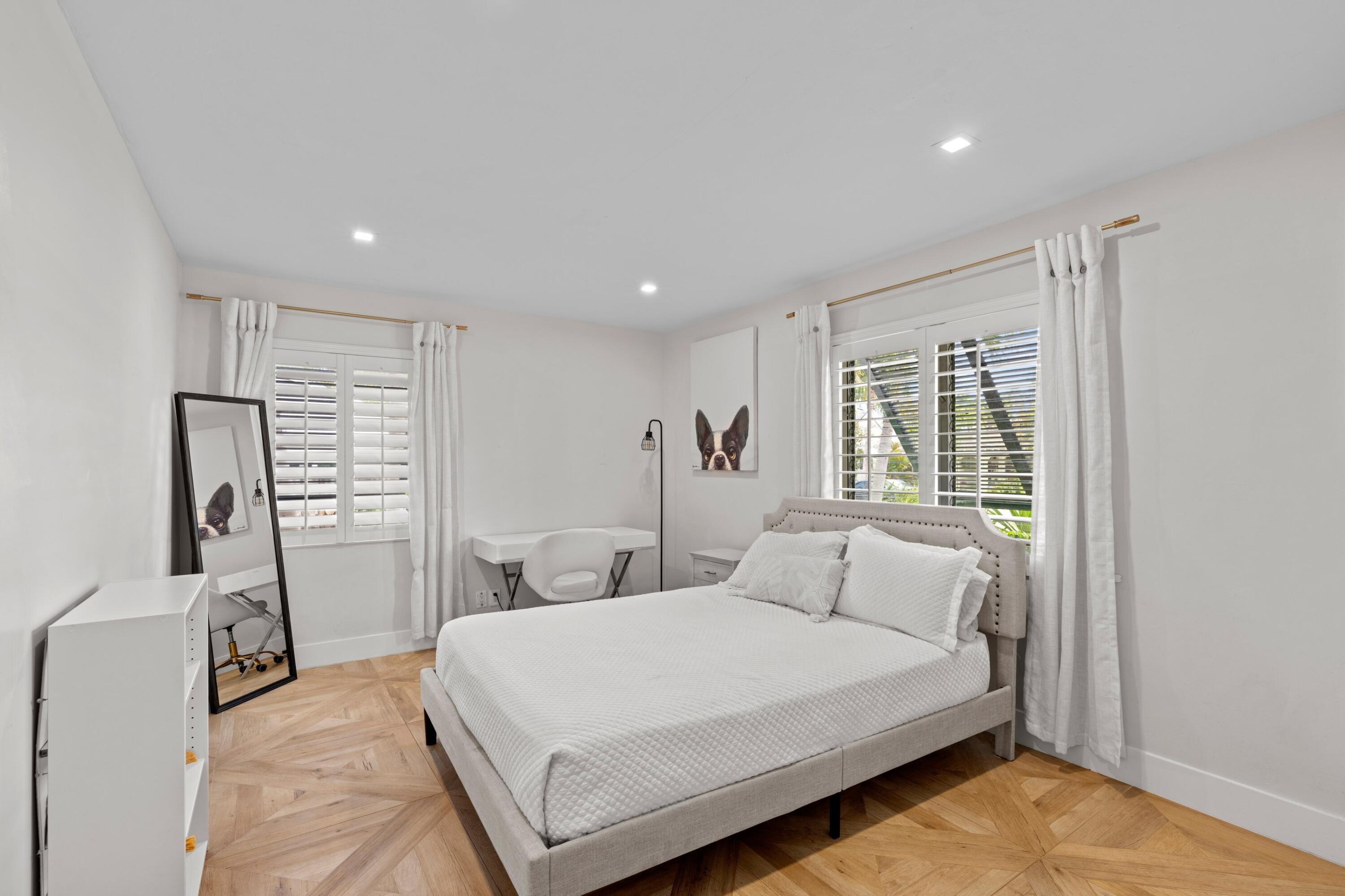 COLLEGE PARK - Residential