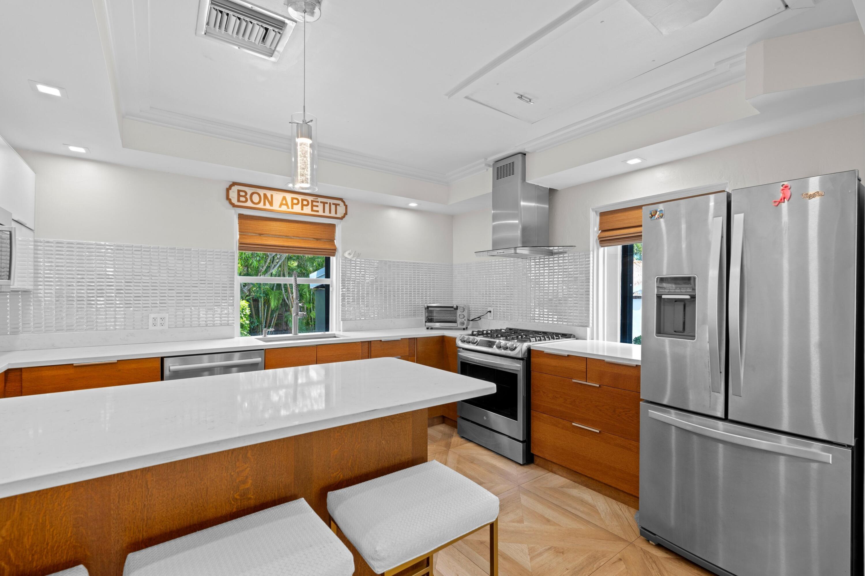 COLLEGE PARK - Residential