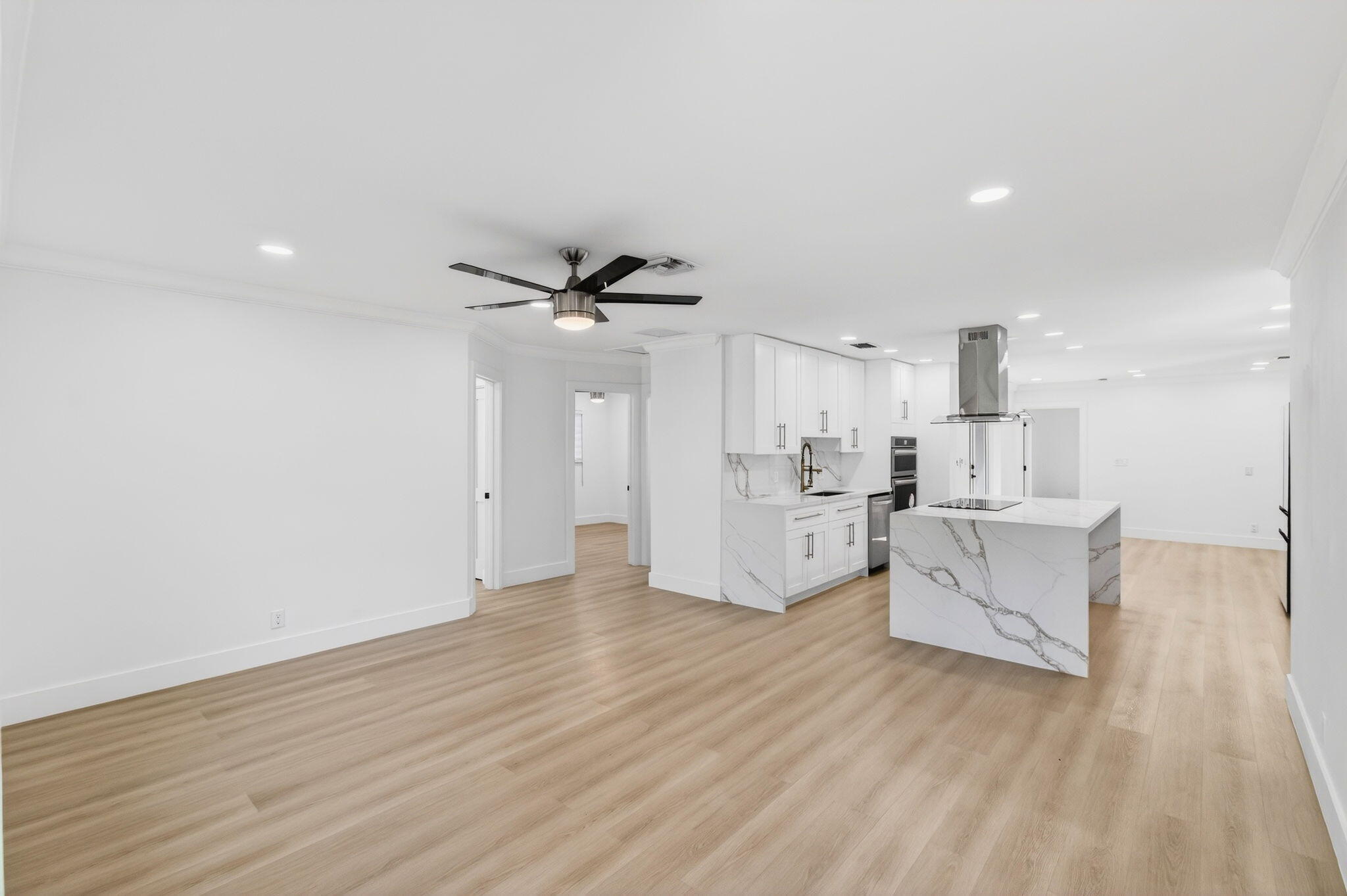 BOCA RATONE HGHTS - Residential