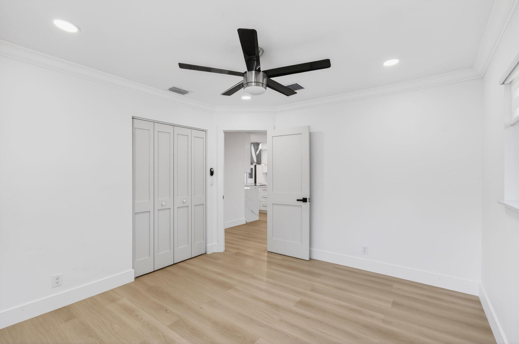 BOCA RATONE HGHTS - Residential