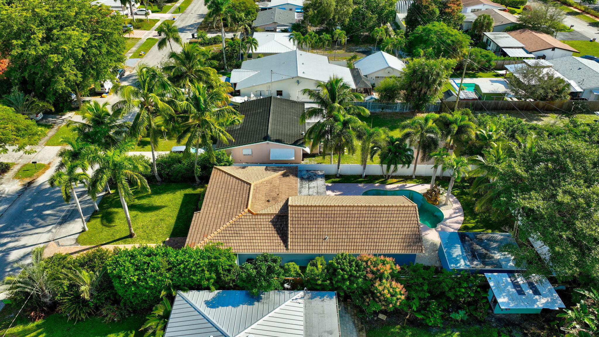 BOCA RATONE HGHTS - Residential