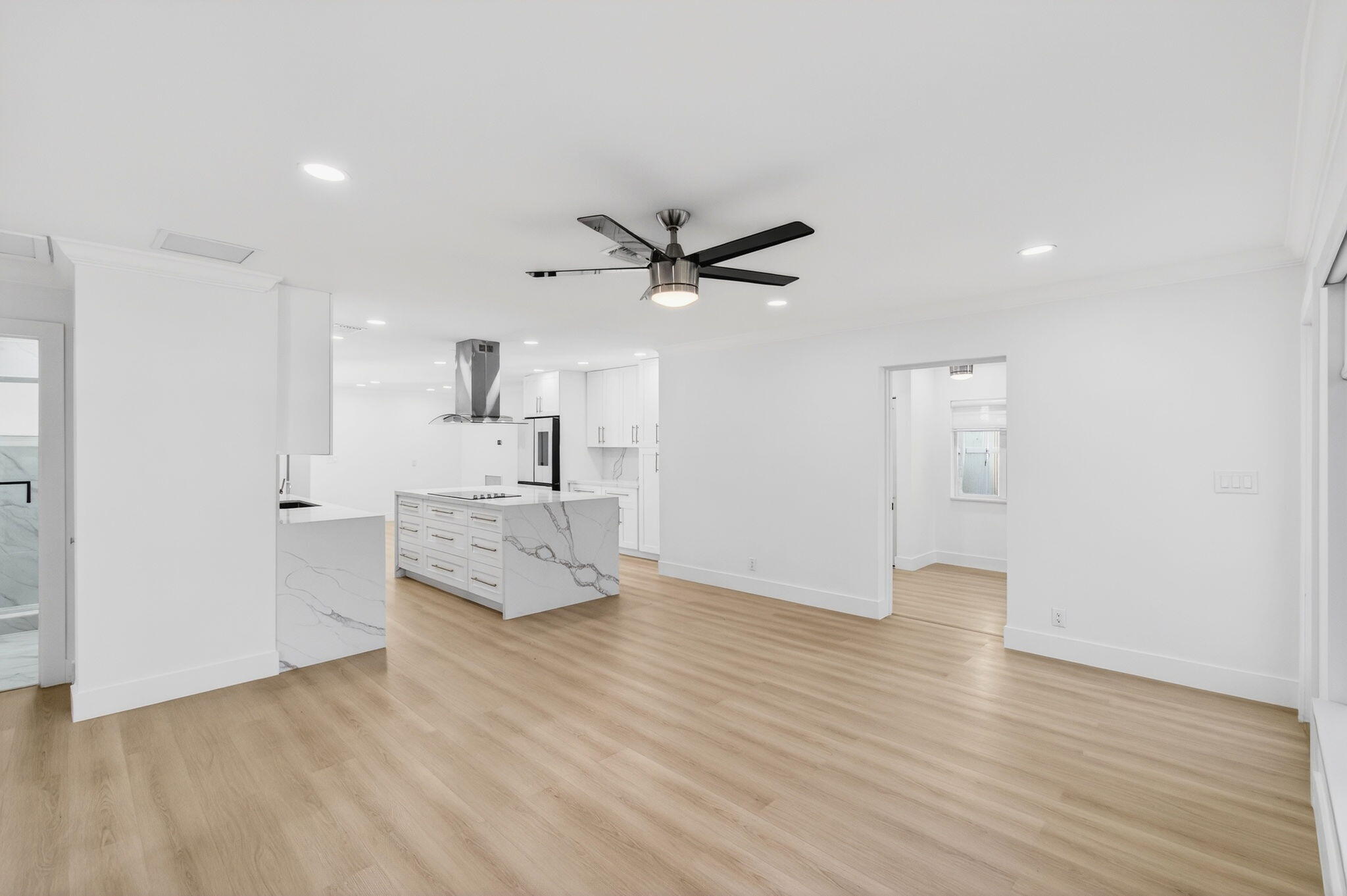 BOCA RATONE HGHTS - Residential