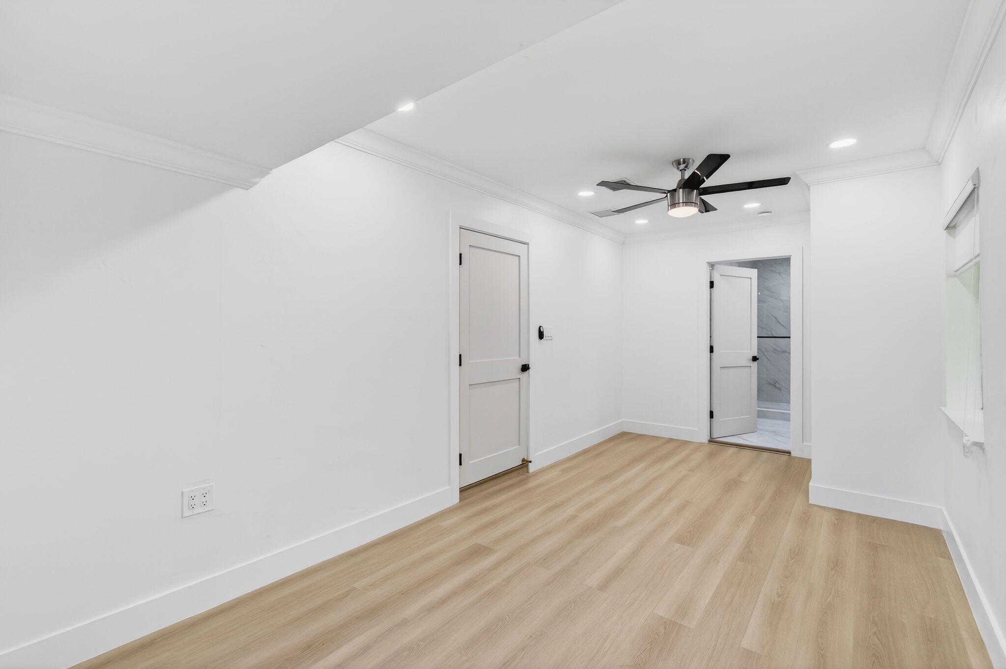 BOCA RATONE HGHTS - Residential