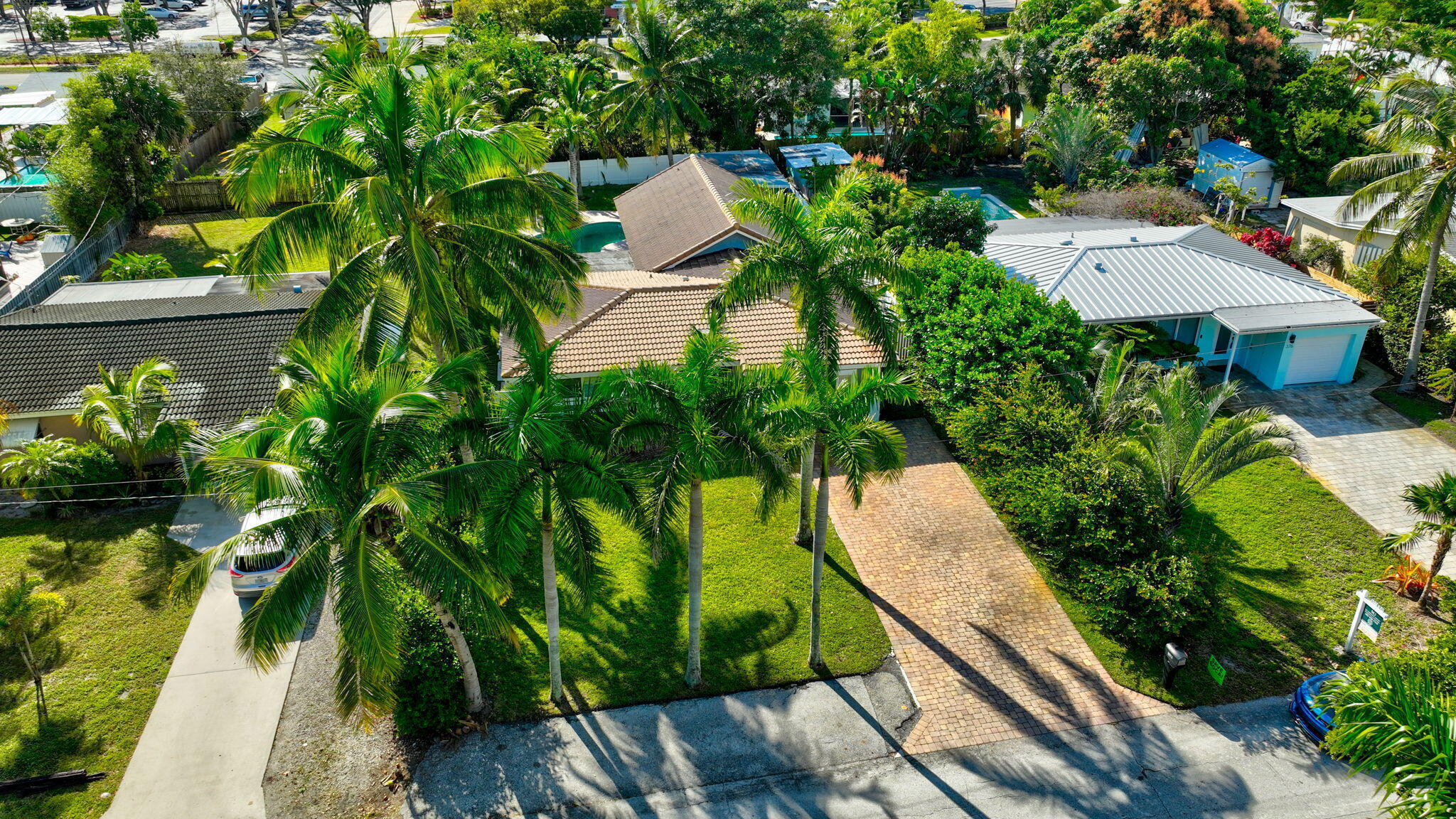 BOCA RATONE HGHTS - Residential
